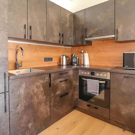 1 Bedroom Amazing In Flachau